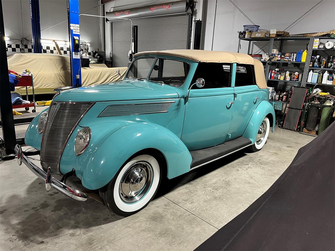Ford-Model-78-1937-Turquoise-Blue-Brown-Leather-8