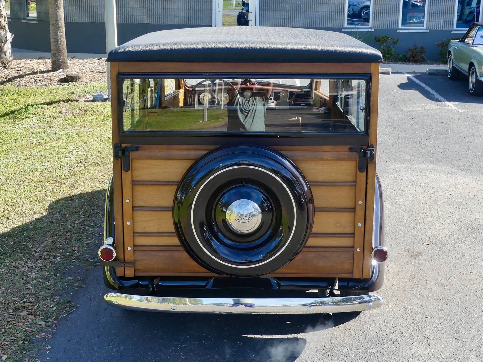 Ford-Model-78-1937-Wagon-16