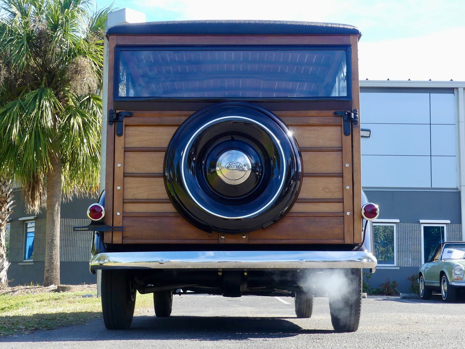 Ford-Model-78-1937-Wagon-17