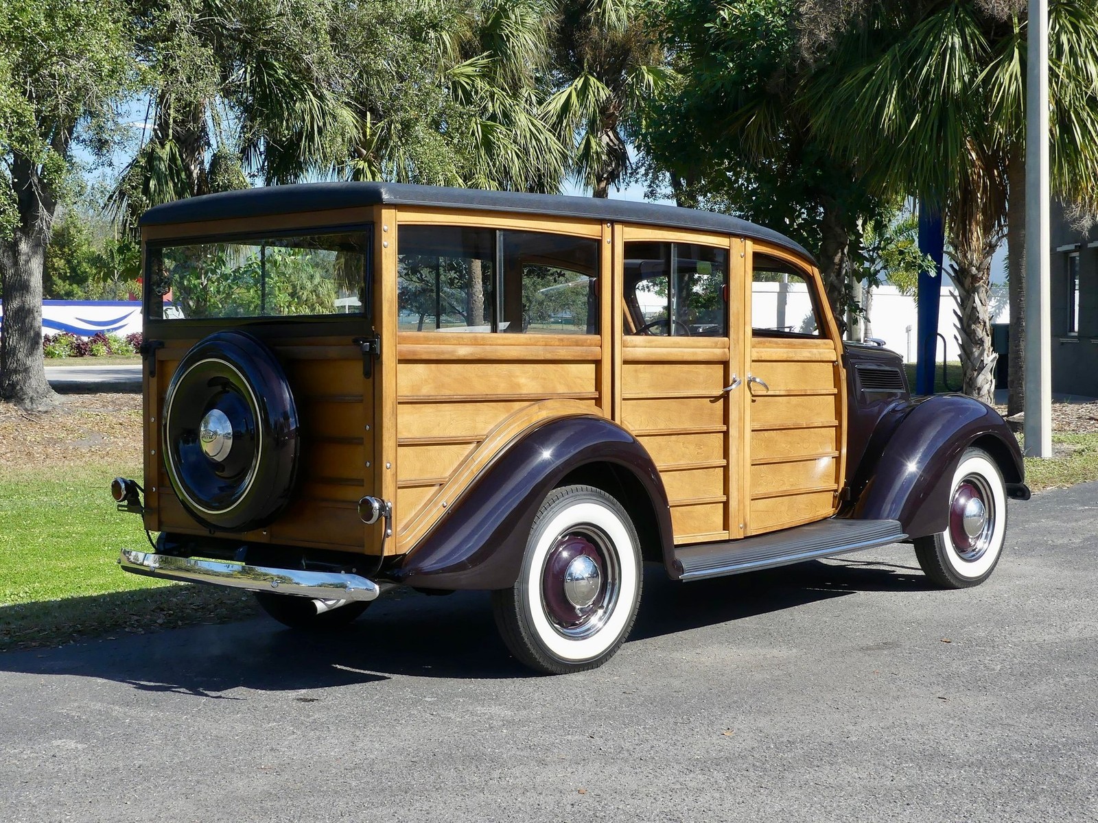 Ford-Model-78-1937-Wagon-18