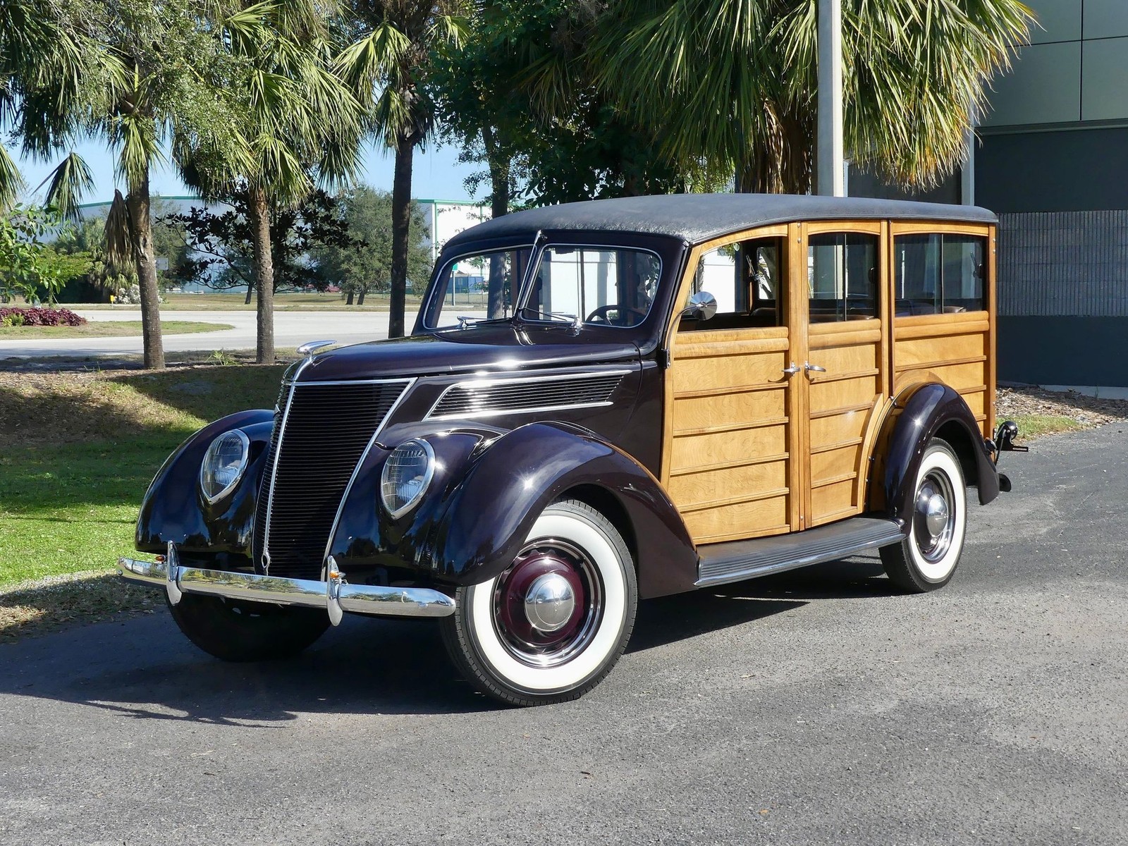 Ford-Model-78-1937-Wagon-6