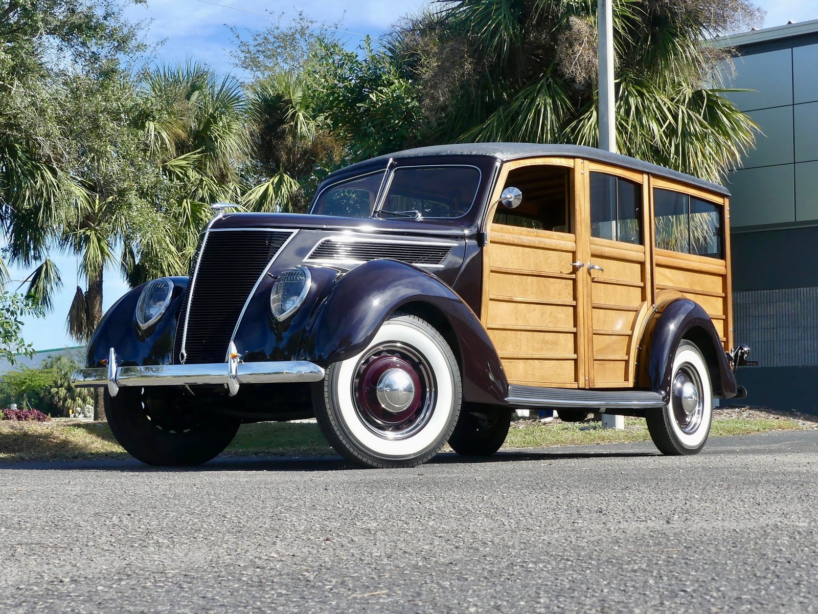 Ford-Model-78-1937-Wagon-8