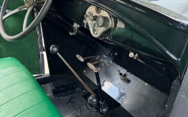 Ford-Model-A-1929-16