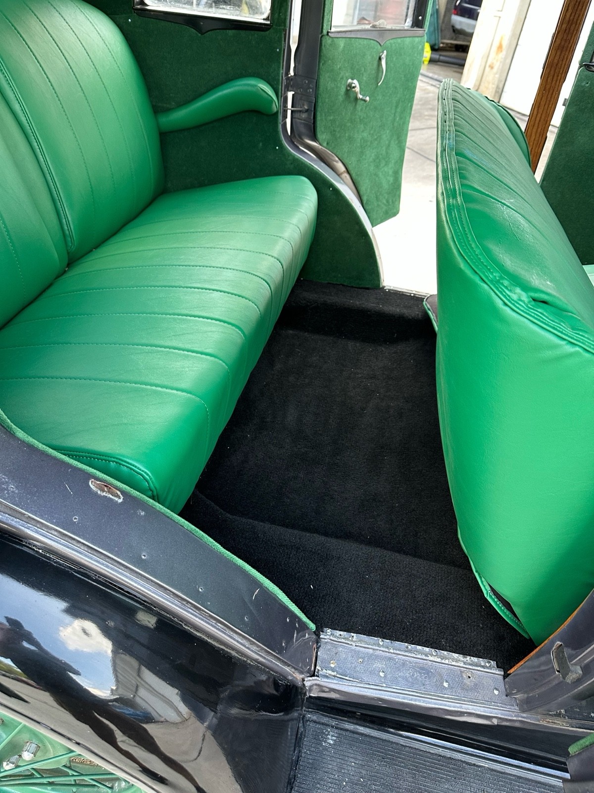 Ford-Model-A-1929-17