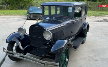 Ford-Model-A-1929-2