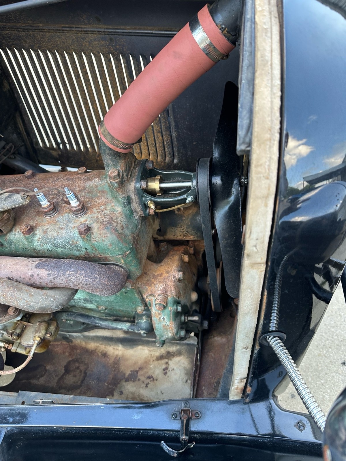 Ford-Model-A-1929-22