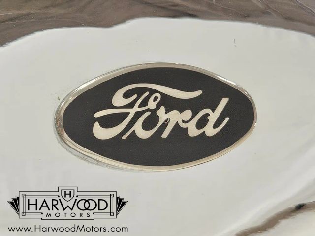 Ford-Model-A-1929-Convertible-16