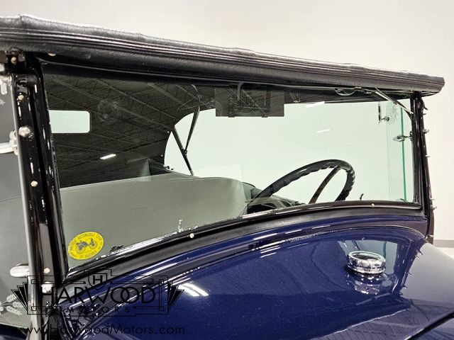 Ford-Model-A-1929-Convertible-20