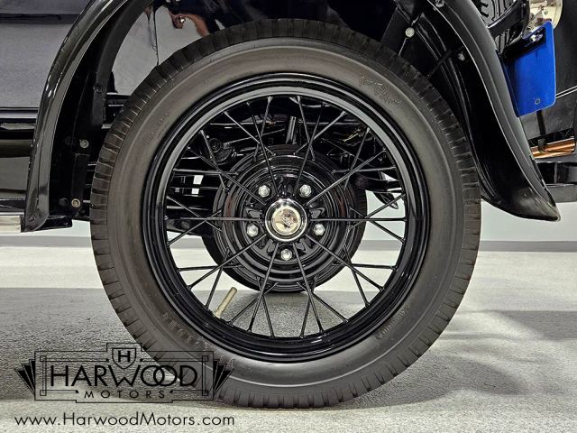 Ford-Model-A-1929-Convertible-33