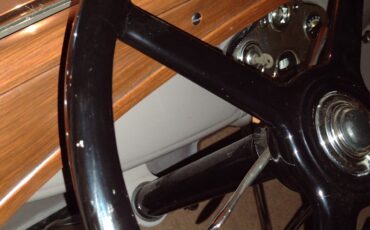 Ford-Model-A-1931-Slant-windshield-fordor-11