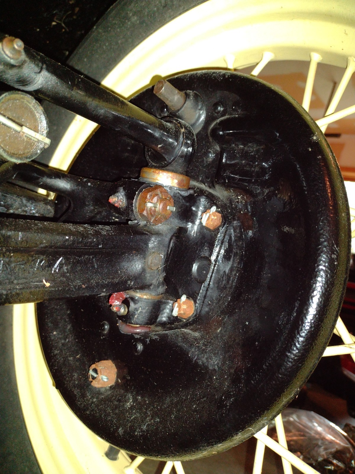 Ford-Model-A-1931-Slant-windshield-fordor-19