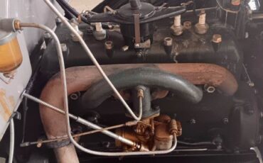 Ford-Model-A-1931-Slant-windshield-fordor-2