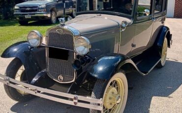 Ford-Model-A-1931-Slant-windshield-fordor-8