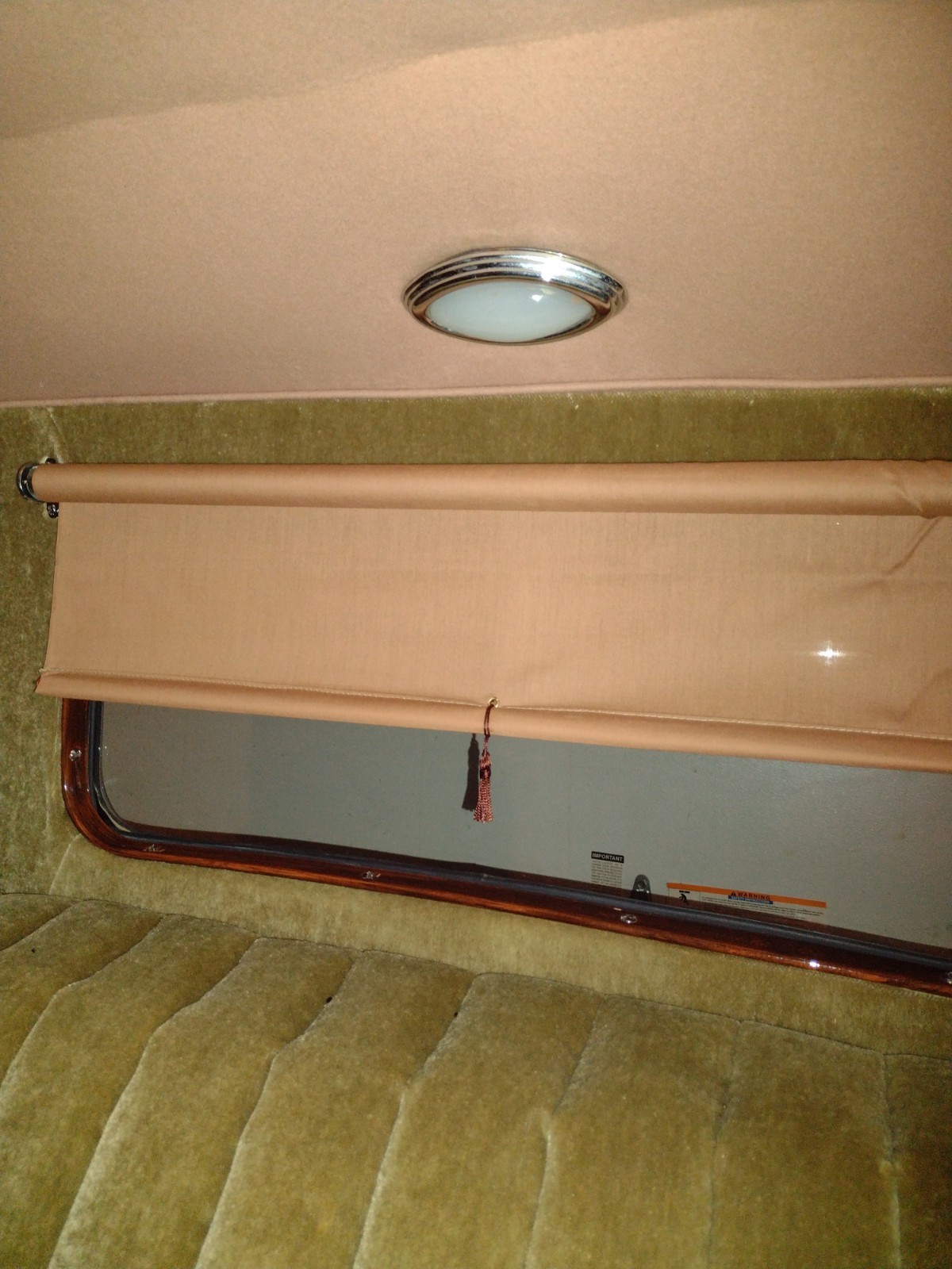 Ford-Model-A-1931-Slant-windshield-fordor-9