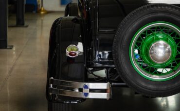 Ford-Model-A-5-Window-1930-2-Door-Coupe-18