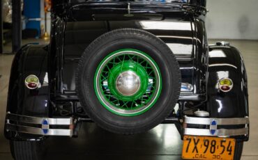 Ford-Model-A-5-Window-1930-2-Door-Coupe-19