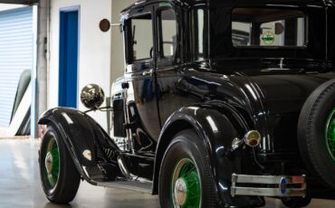 Ford-Model-A-5-Window-1930-2-Door-Coupe-22