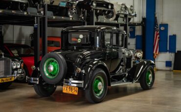 Ford-Model-A-5-Window-1930-2-Door-Coupe-24