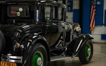 Ford-Model-A-5-Window-1930-2-Door-Coupe-26