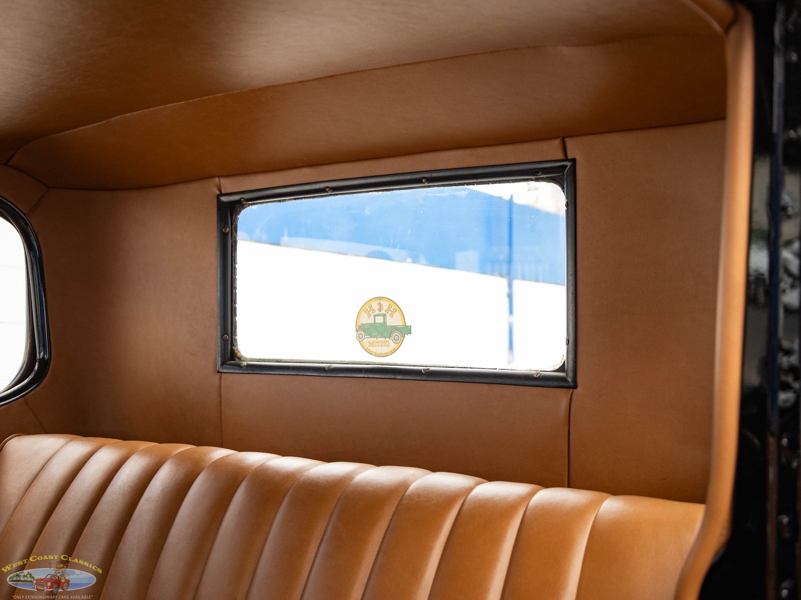 Ford-Model-A-5-Window-1930-2-Door-Coupe-30