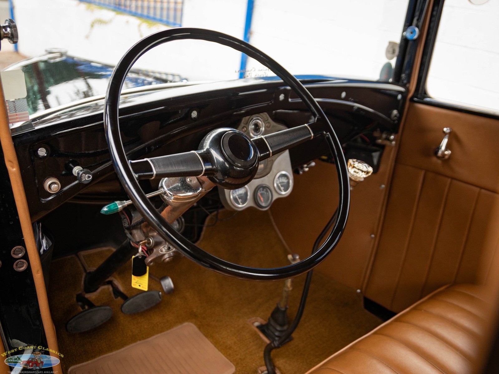 Ford-Model-A-5-Window-1930-2-Door-Coupe-33