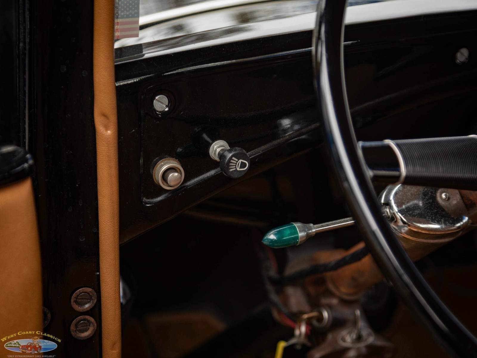 Ford-Model-A-5-Window-1930-2-Door-Coupe-34