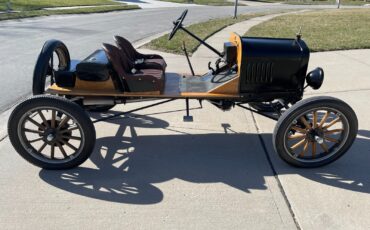 Ford-Model-T-1919-1