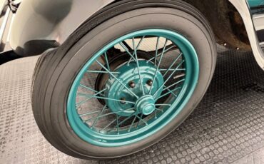 Ford-Model-a-1929-Balsam-Green-Brown-16