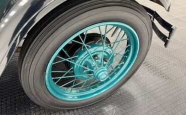 Ford-Model-a-1929-Balsam-Green-Brown-21