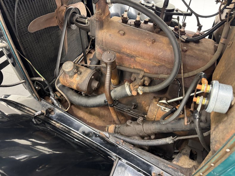 Ford-Model-a-1929-Balsam-Green-Brown-37