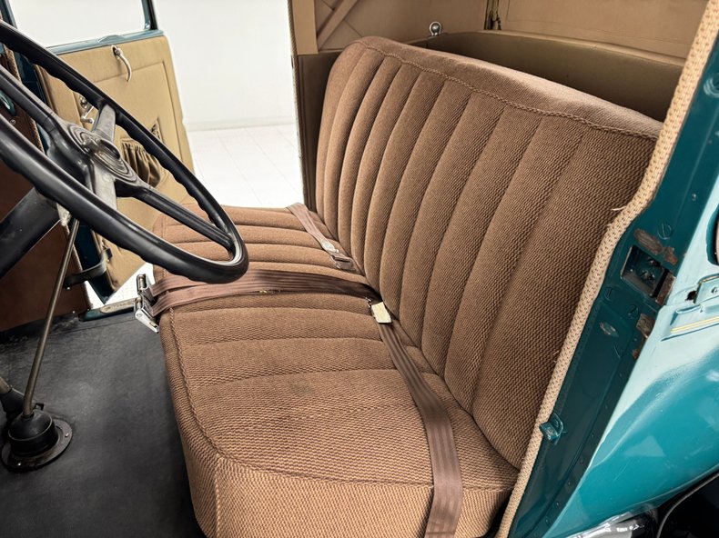 Ford-Model-a-1929-Balsam-Green-Brown-43