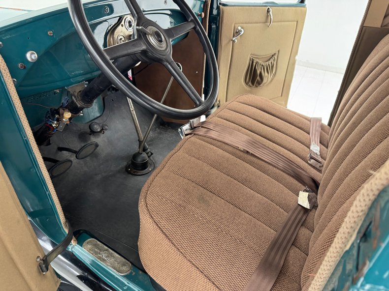 Ford-Model-a-1929-Balsam-Green-Brown-44