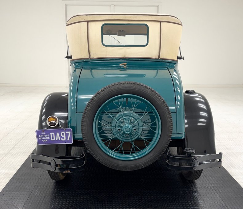 Ford-Model-a-1929-Balsam-Green-Brown-45