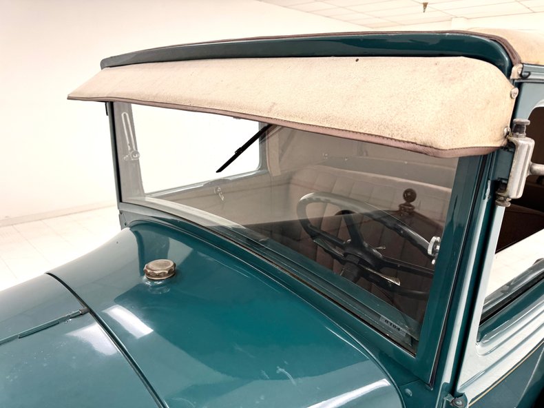 Ford-Model-a-1929-Balsam-Green-Brown-46