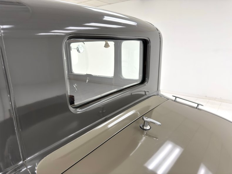 Ford-Model-a-1930-French-Gray-Brown-35