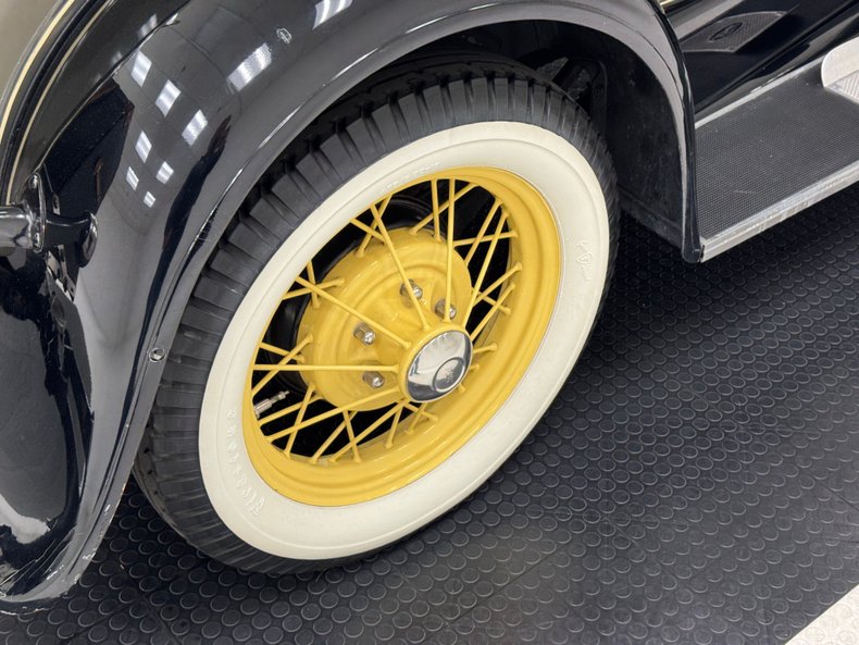 Ford-Model-a-1930-French-Gray-Brown-37