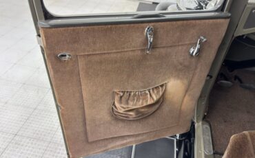 Ford-Model-a-1930-French-Gray-Brown-47