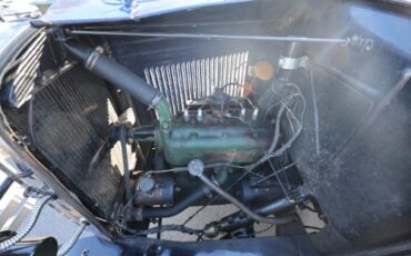 Ford-Model-a-1931-Blue-Brown-3