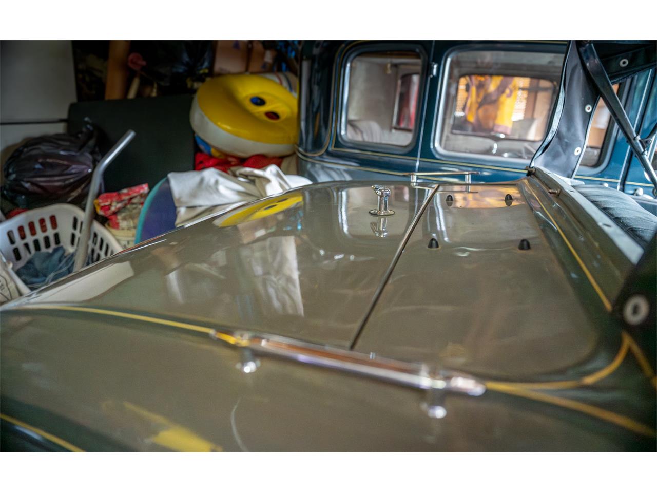 Ford-Model-a-1931-Gray-Black-16