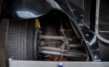 Ford-Model-a-1931-Gray-Black-5