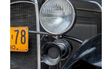 Ford-Model-a-1931-Gray-Black-7