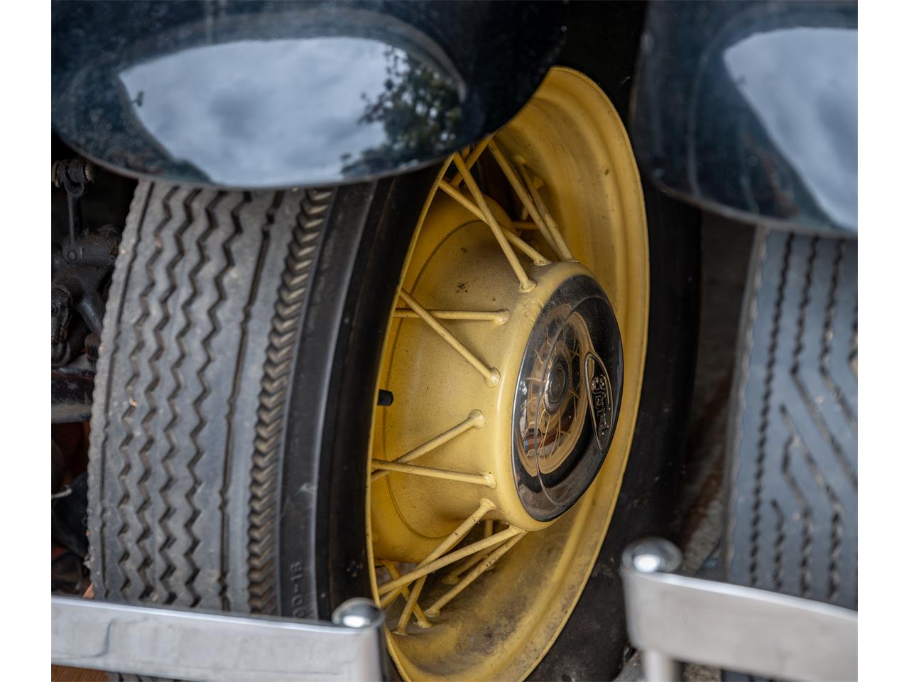 Ford-Model-a-1931-Gray-Black-8