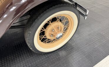 Ford-Model-a-1931-Tan-Brown-11