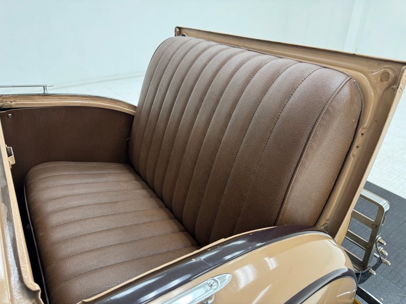 Ford-Model-a-1931-Tan-Brown-15