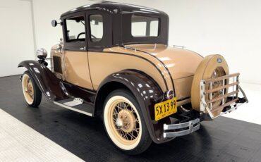 Ford-Model-a-1931-Tan-Brown-19