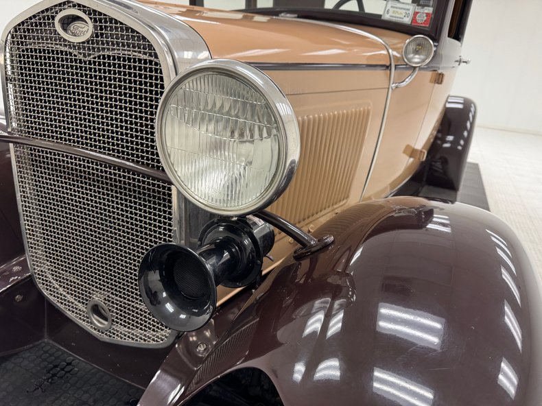Ford-Model-a-1931-Tan-Brown-26