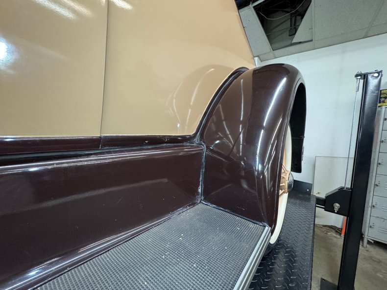 Ford-Model-a-1931-Tan-Brown-38