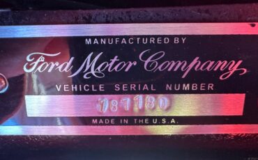 Ford-Model-a-1932-Black-Red-3