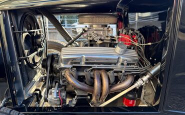 Ford-Model-a-1932-Black-Red-6