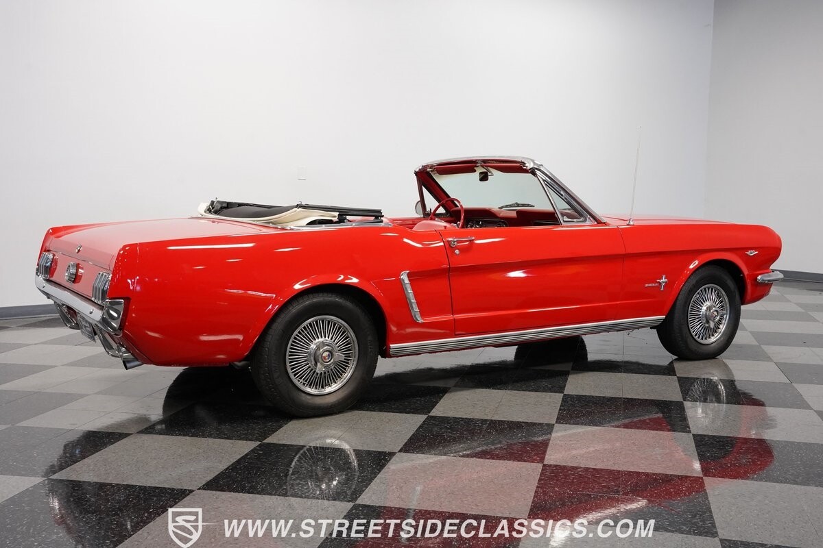 Ford-Mustang-1964-Convertible-13